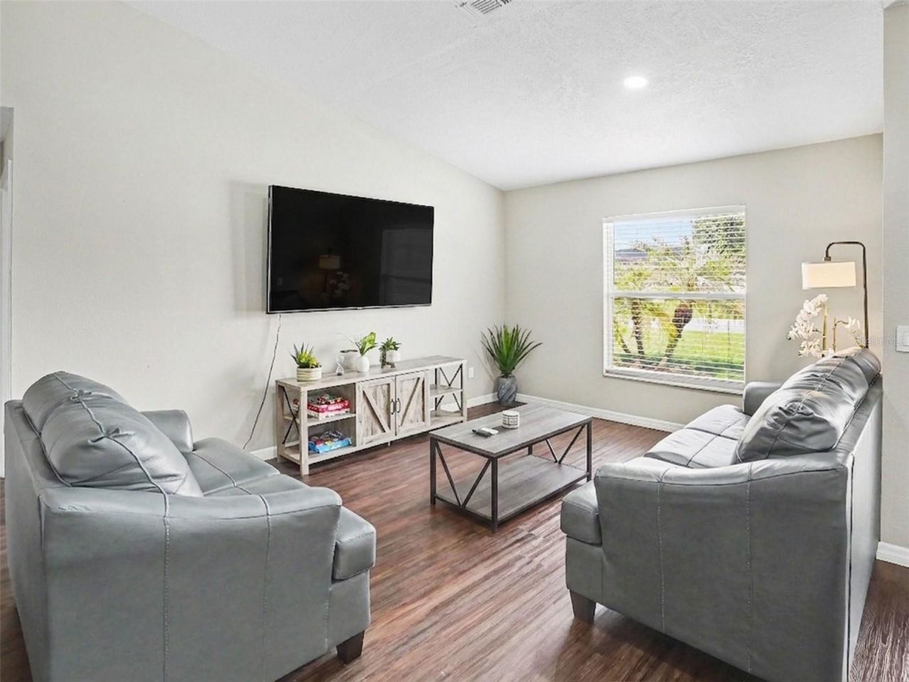 105 Harness Lane , Kissimmee, FL 34743 Photo
