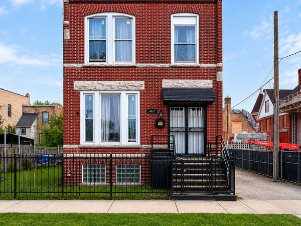 2671 W Maypole Avenue , Chicago, IL 60612
