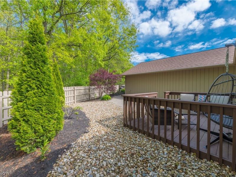 33125 Cedar Branch Circle, North Ridgeville, OH 44039 Photo 33