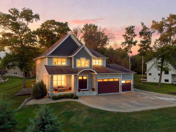 16685 Judicial Road, Lakeville, MN 55044
