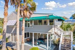 2700 Cameron Boulevard photo 4