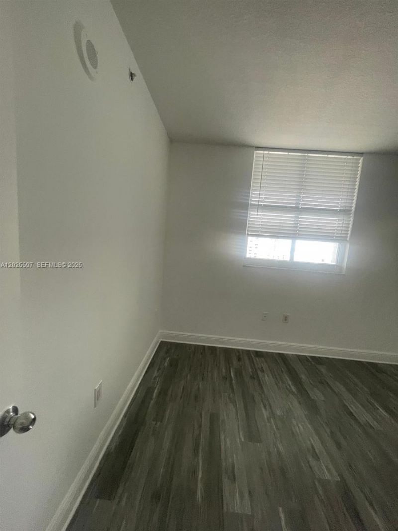 1250 S Miami Ave , Unit 1303, Miami, FL 33130 Photo