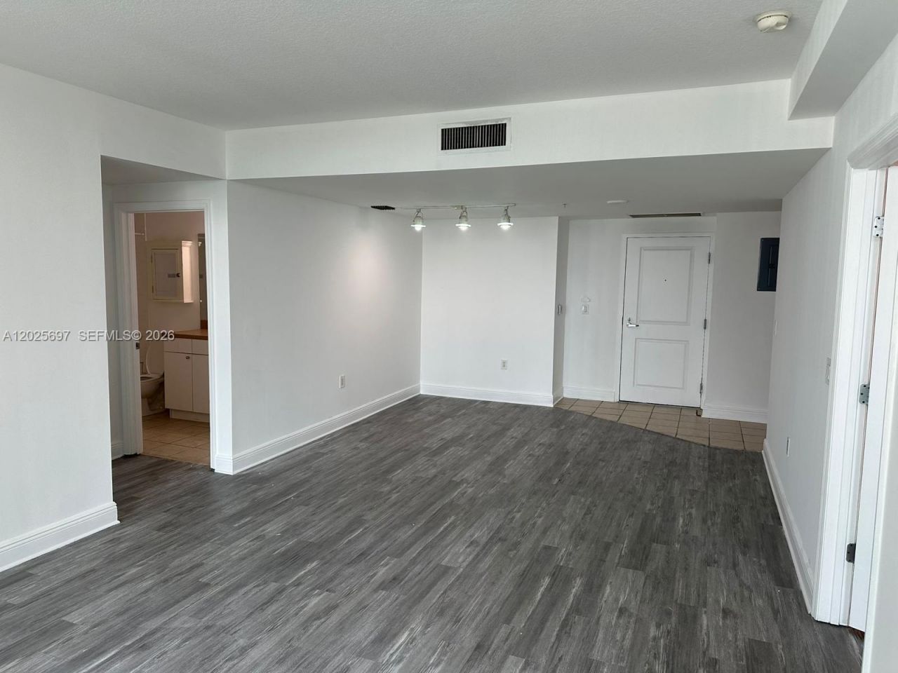 1250 S Miami Ave , Unit 1303, Miami, FL 33130 Photo