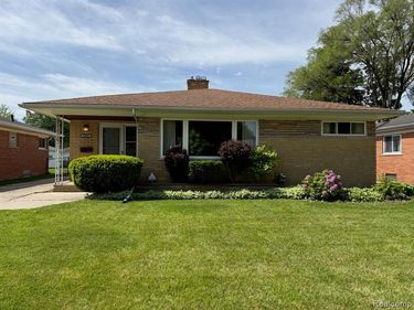 20018 Mauer Street, St. Clair Shores, MI 48080