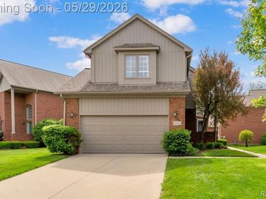 54745 Four Seasons Drive, Shelby Twp, MI 48316