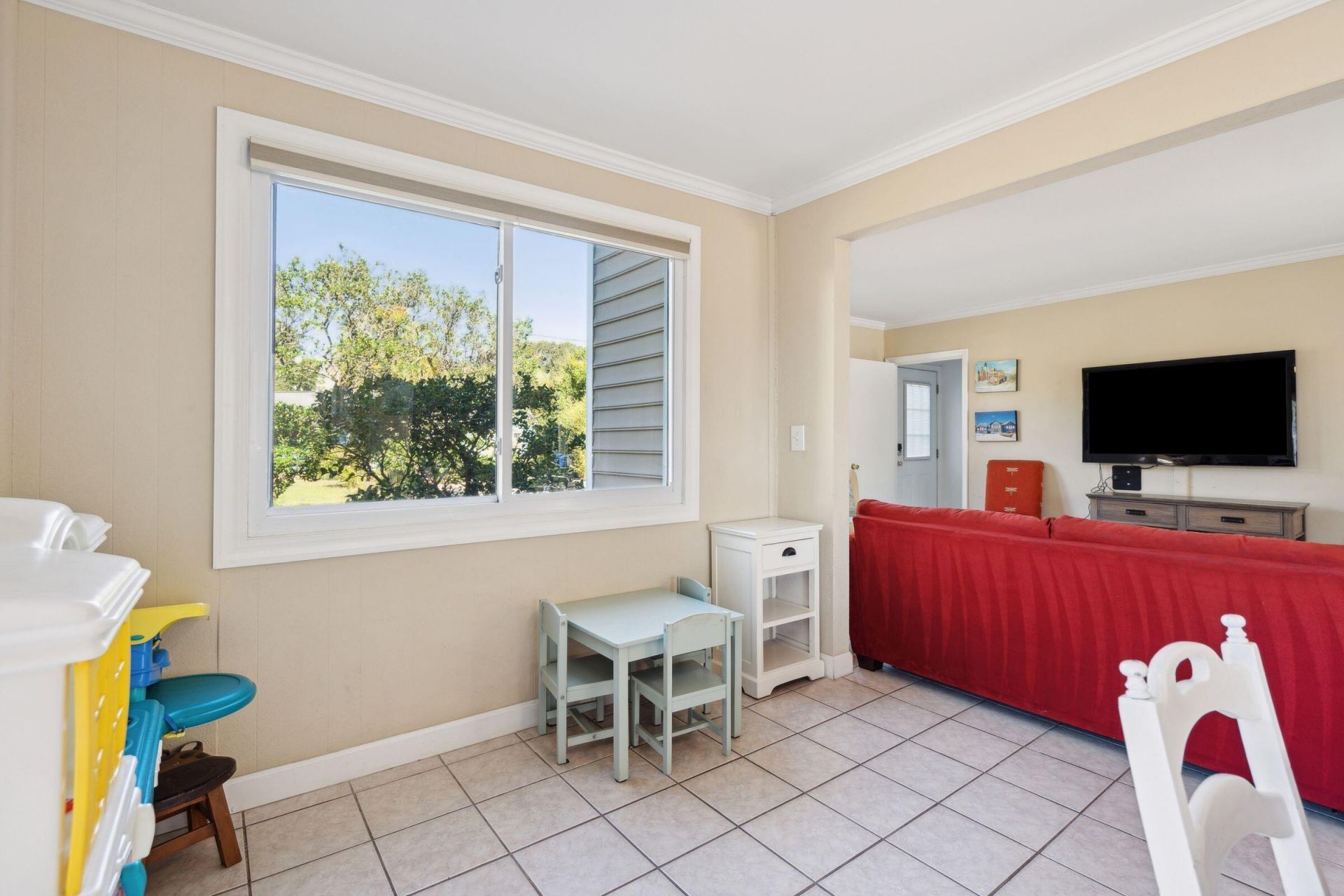 2700 Cameron Boulevard Photo 10