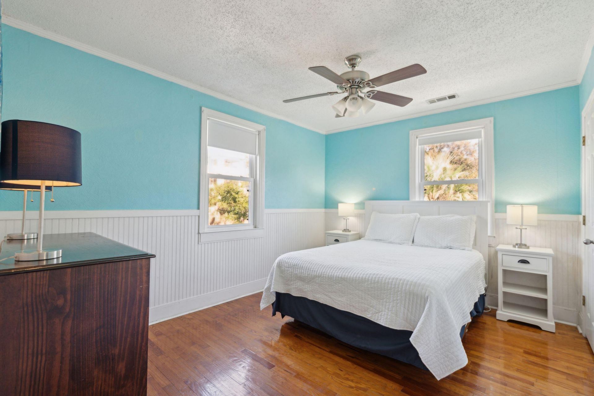 2700 Cameron Boulevard Photo 50