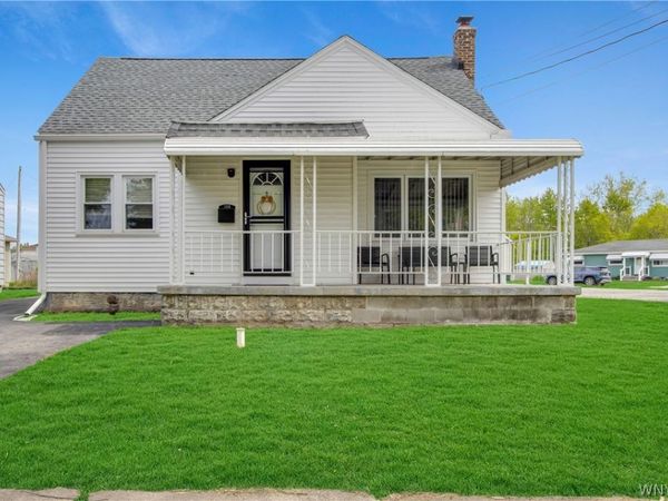 138 Burlington Avenue, Depew, NY 14043