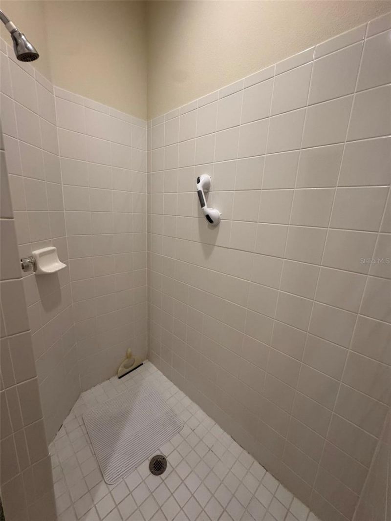 908 Paisley Court, Unit 5, Venice, FL 34293 Photo