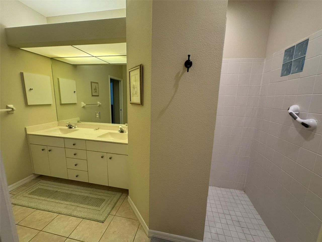 908 Paisley Court, Unit 5, Venice, FL 34293 Photo