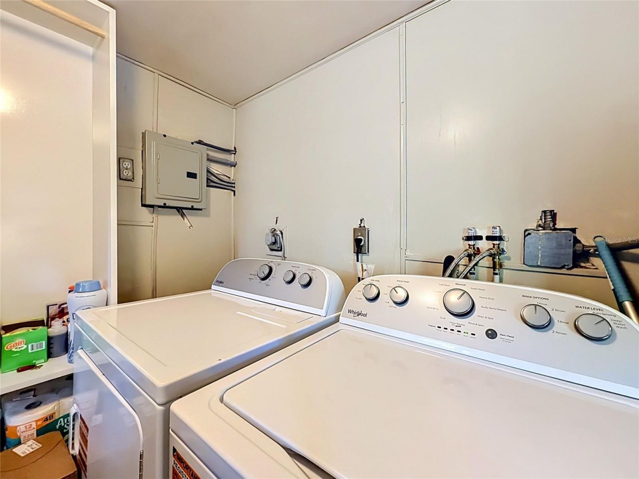 4162 Close Court , Mount Dora, FL 32757 Photo