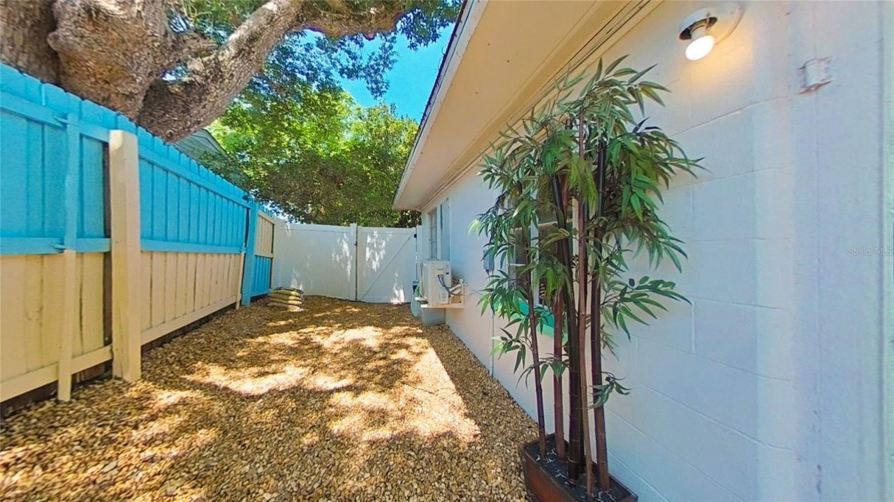 4162 Close Court , Mount Dora, FL 32757 Photo
