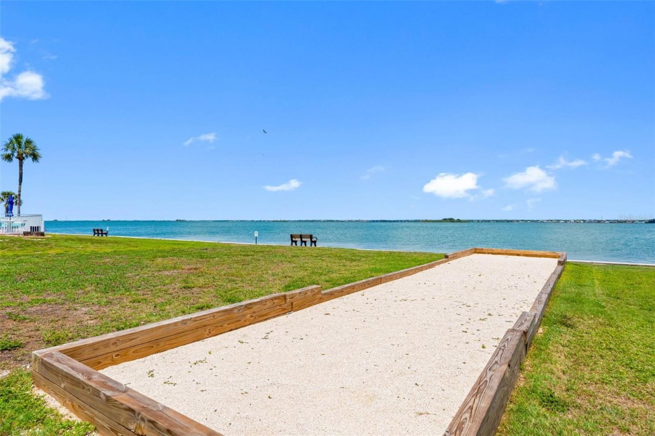 1 Gateshead Drive, Unit B108, Dunedin, FL 34698 Photo