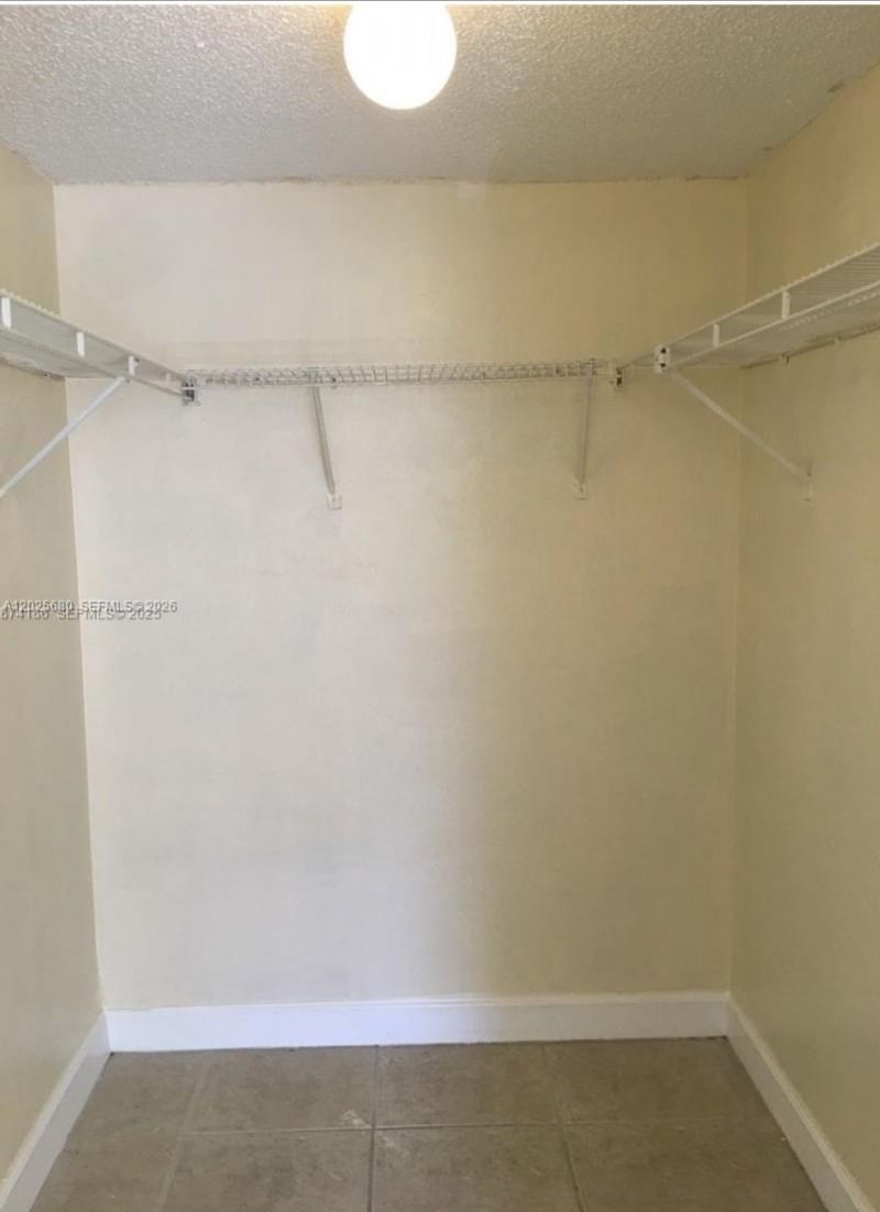 10900 SW 104th St, Unit 210, Miami, FL 33176 Photo