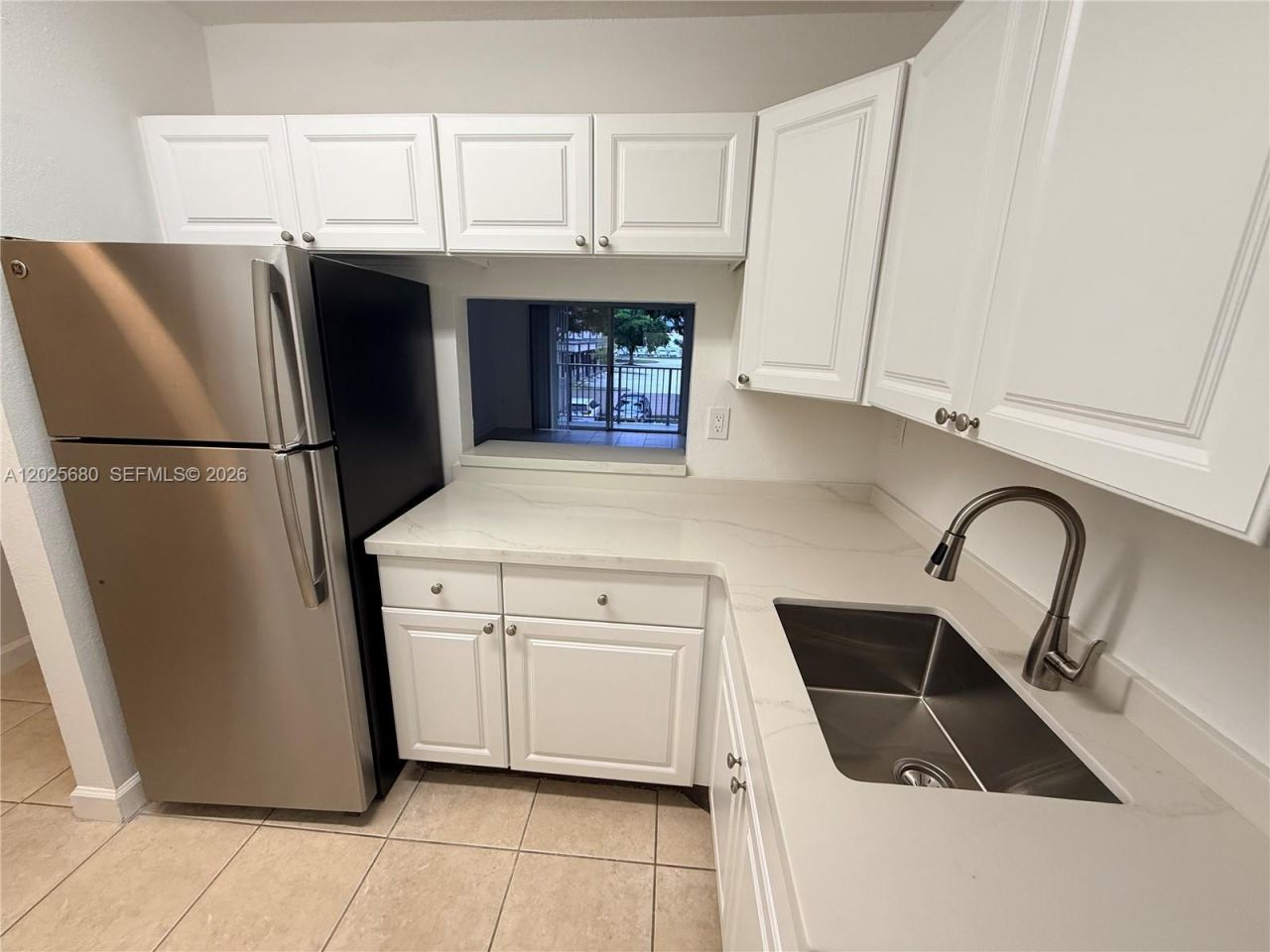 10900 SW 104th St, Unit 210, Miami, FL 33176 Photo