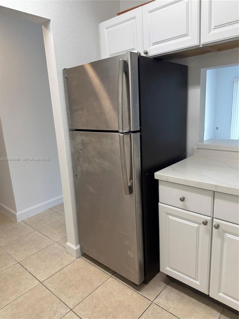 10900 SW 104th St, Unit 210, Miami, FL 33176 Photo