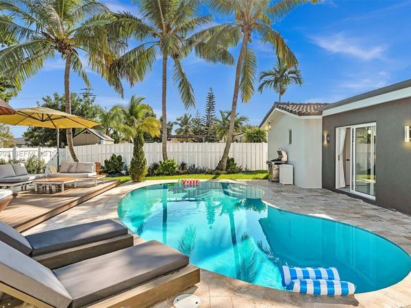 5005 Johnson St , Hollywood, FL 33021