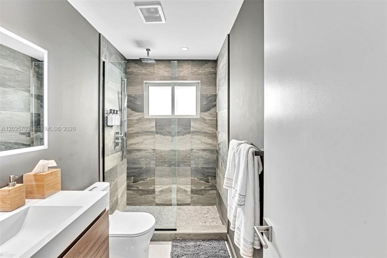 5005 Johnson St , Hollywood, FL 33021 Photo