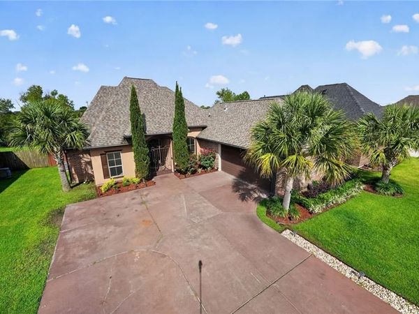 41207 COLONIAL Drive , Sorrento, LA 70778