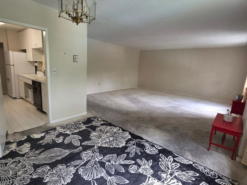2444 Madison Road, Unit 210B, Cincinnati, OH 45208 Photo 13