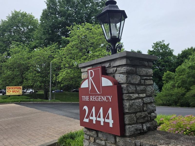 2444 Madison Road, Unit 210B, Cincinnati, OH 45208 Photo 2
