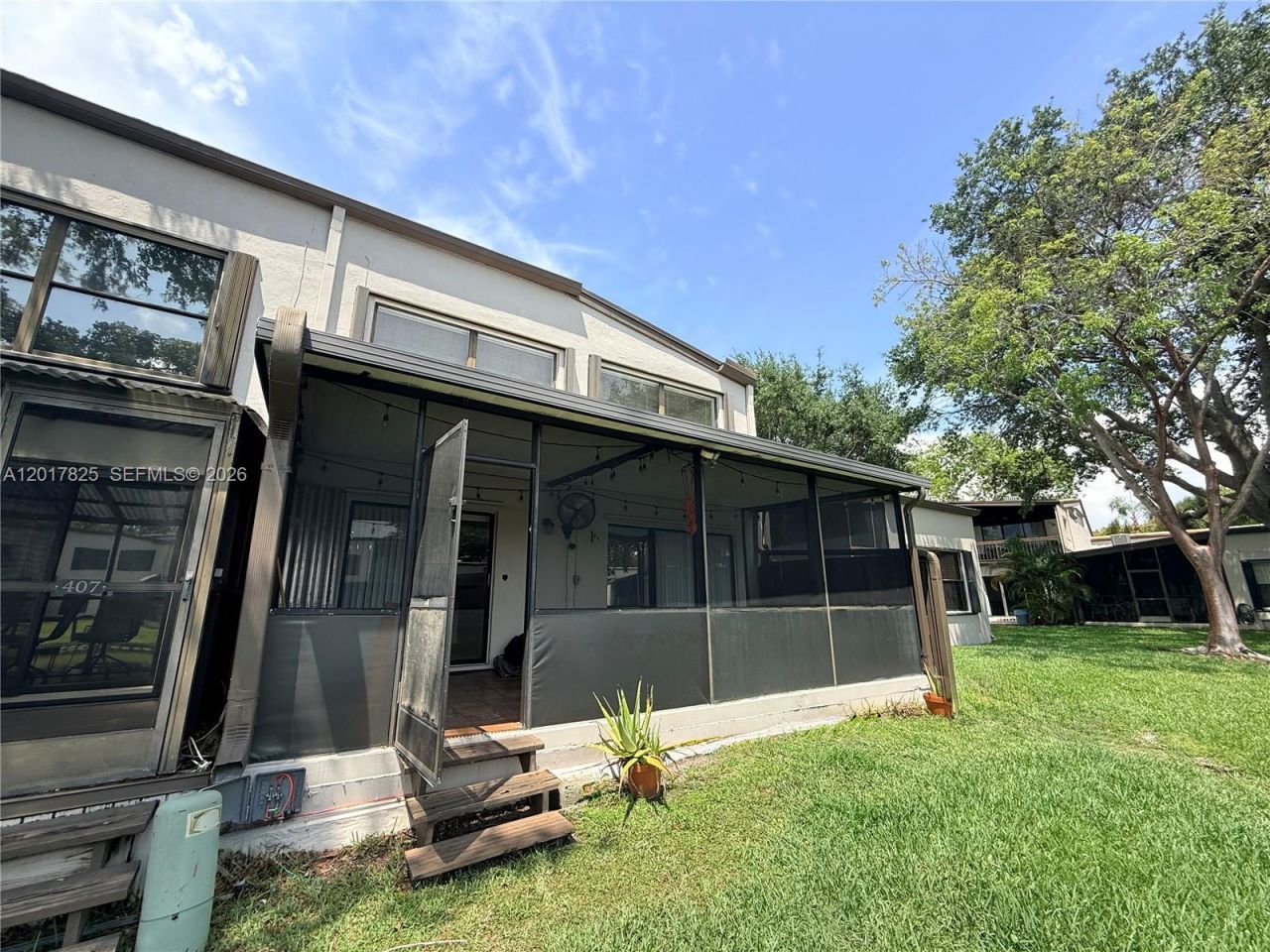 9717 N New River Canal Rd., Unit 406, Plantation, FL 33324 Photo