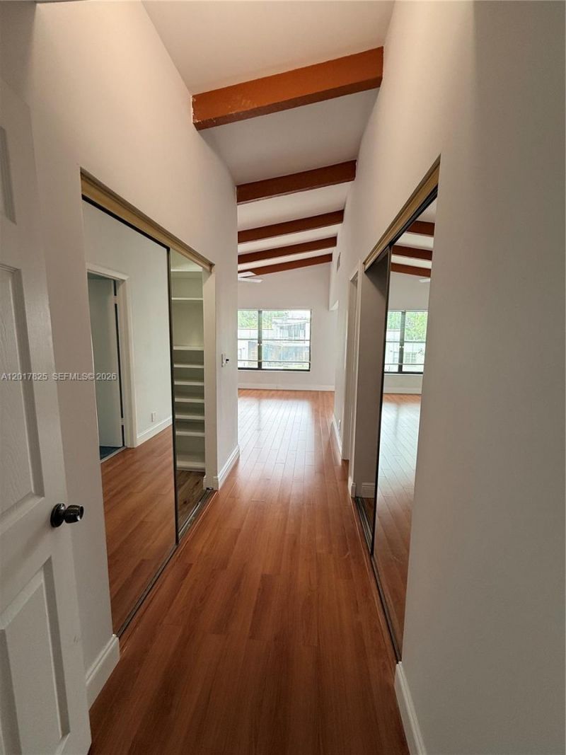 9717 N New River Canal Rd., Unit 406, Plantation, FL 33324 Photo