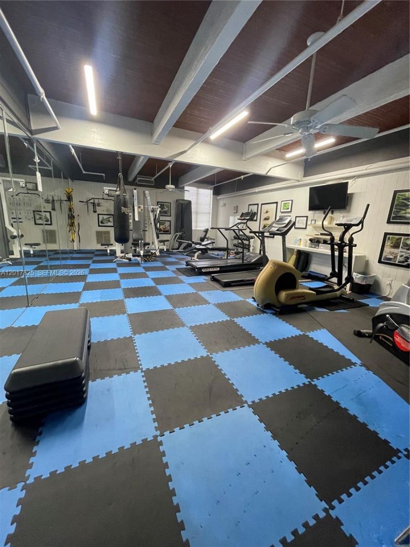 9717 N New River Canal Rd., Unit 406, Plantation, FL 33324 Photo