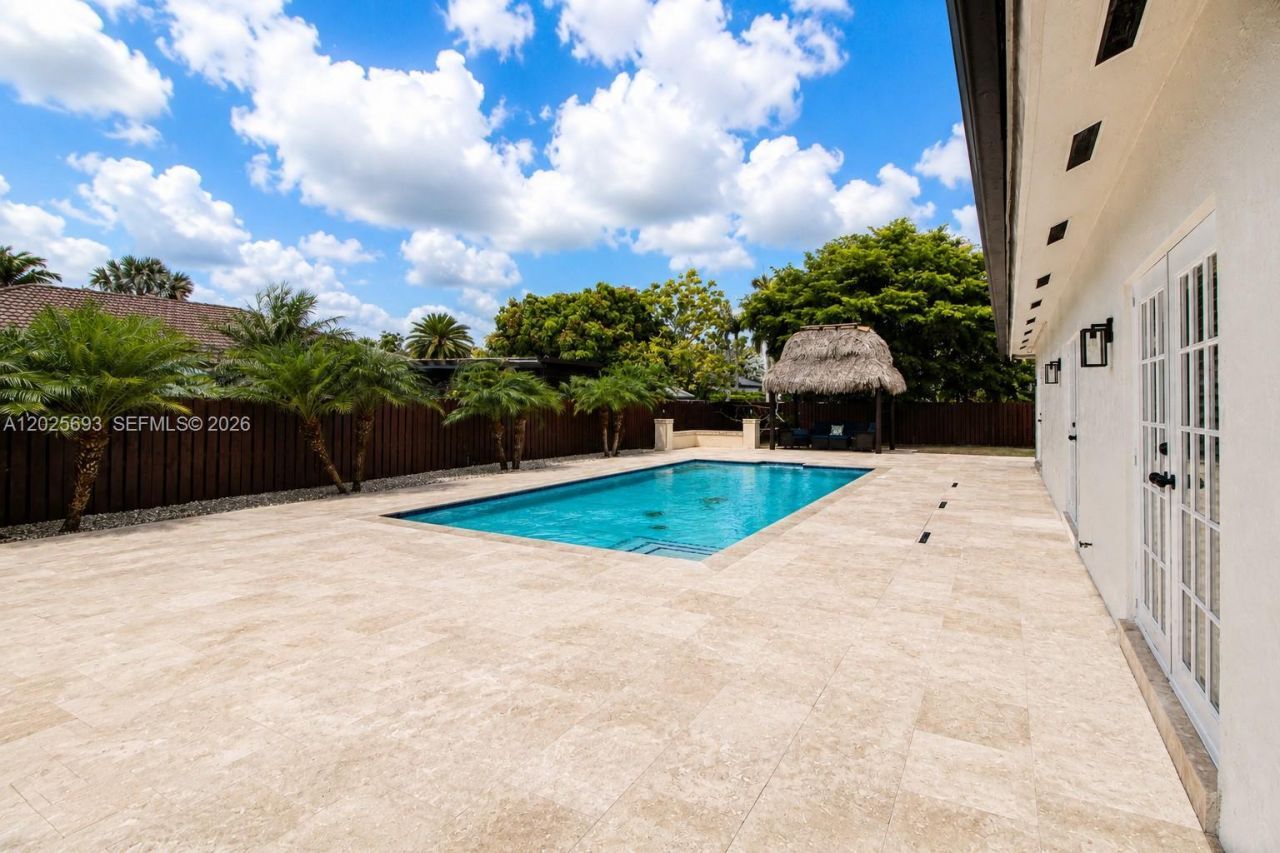 13282 SW 200th Ter, Miami, FL 33177 Photo