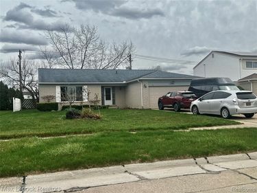 23866 Merrill Avenue, Southfield, MI 48075