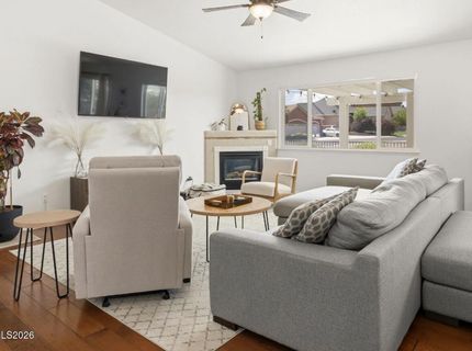 967 Julia Lane, Fernley, NV 89408 Photo