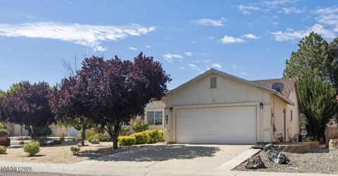 967 Julia Lane, Fernley, NV 89408 Photo