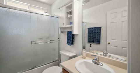 967 Julia Lane, Fernley, NV 89408 Photo
