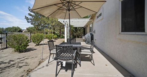 967 Julia Lane, Fernley, NV 89408 Photo