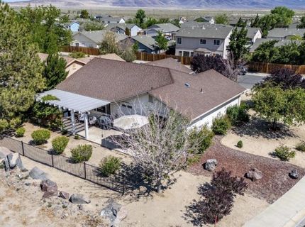 967 Julia Lane, Fernley, NV 89408 Photo