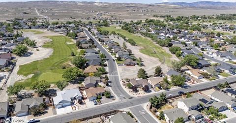 967 Julia Lane, Fernley, NV 89408 Photo