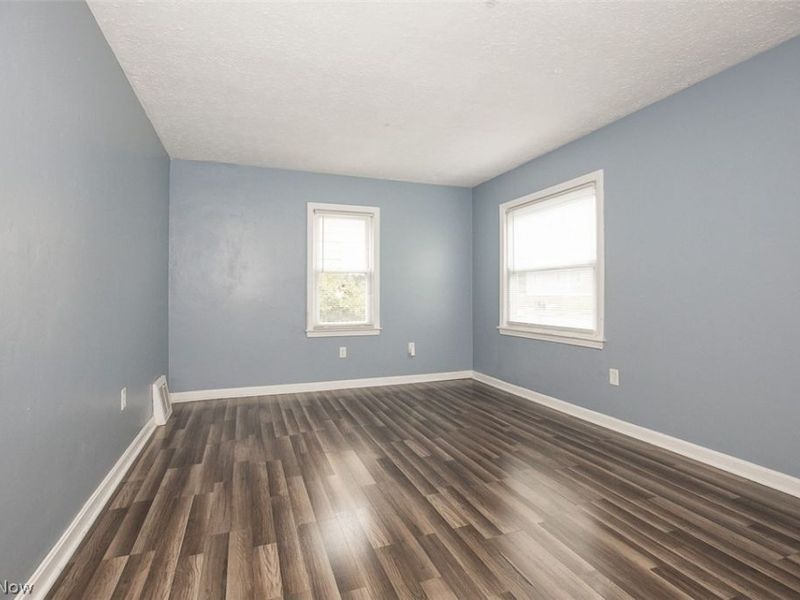 1258 Crestview Avenue, Akron, OH 44320 Photo 6