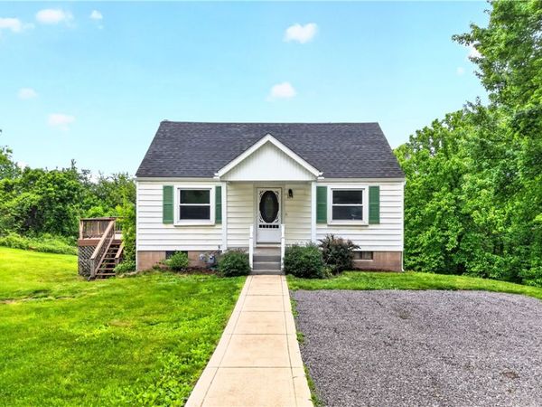 124 Bunker Hill Rd, Aliquippa, PA 15001