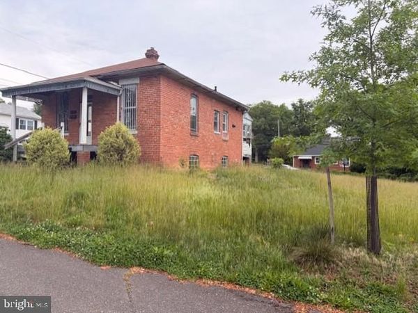 4000 DENT STREET , CAPITOL HEIGHTS, MD 20743