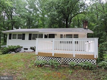 4225 GROVE LANE, MARSHALL, VA 20115