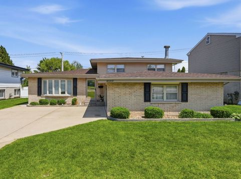 Main Photo