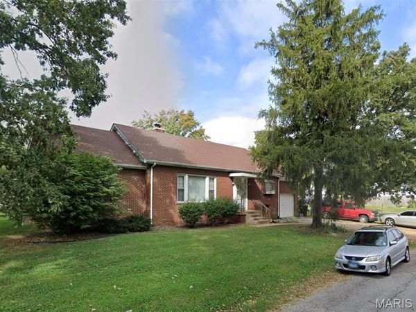 1911 FOSTER Street , Belleville, IL 62226