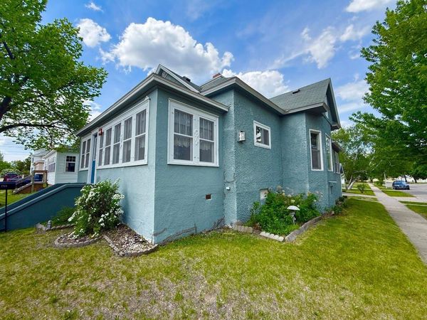 719 2nd Avenue NE, Staples, MN 56479