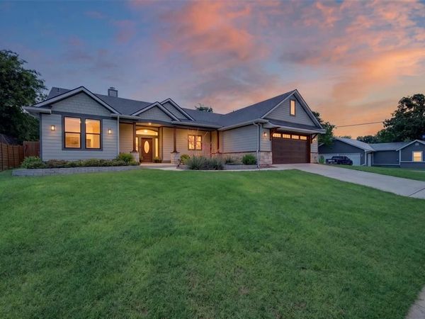 815 W Ball Street, Weatherford, TX 76086