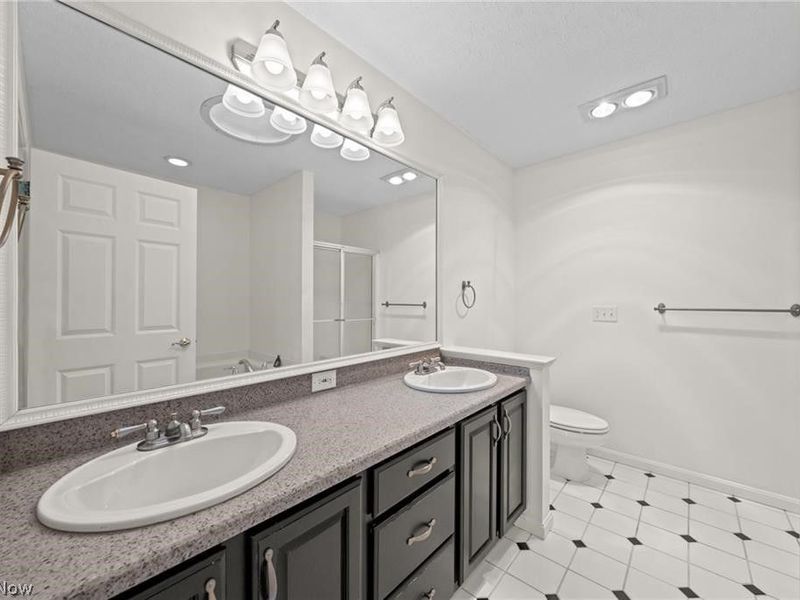 2547 Wyndgate Court, Unit 2547, Westlake, OH 44145 Photo 20