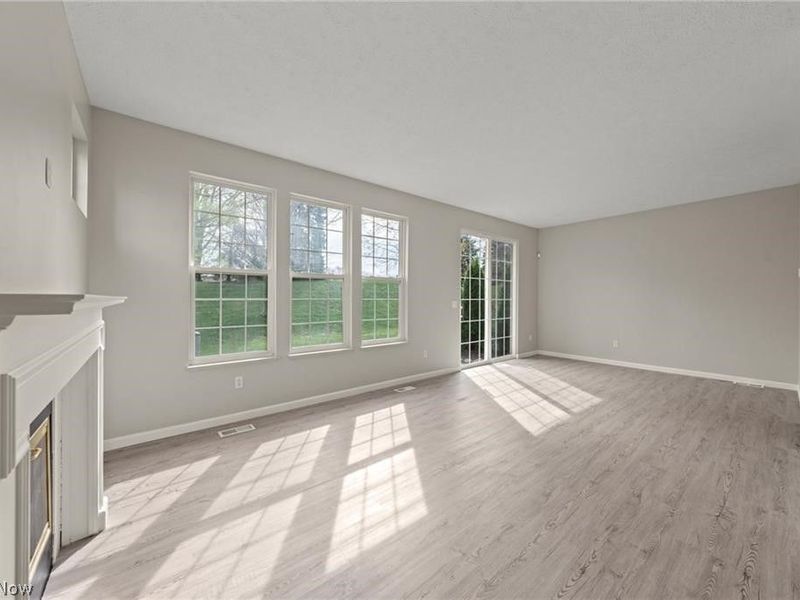 2547 Wyndgate Court, Unit 2547, Westlake, OH 44145 Photo 6