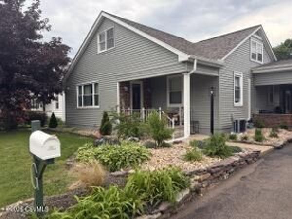 1712 FAIRVIEW Avenue, Berwick, PA 18603