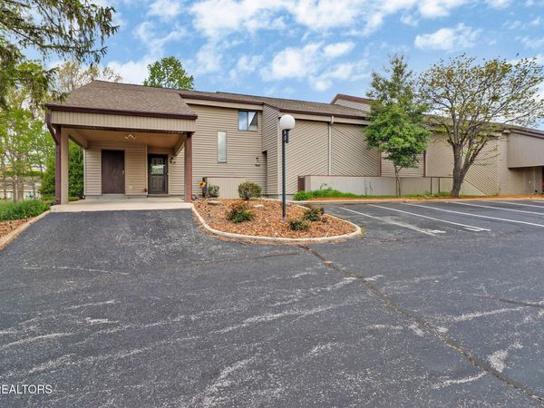 36 Lakeshore Terrace, Crossville, TN 38558