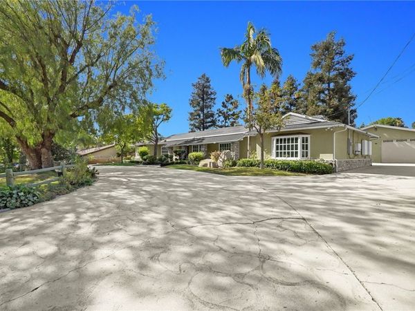 20537 E Covina Hills Rd, Covina, CA 91724