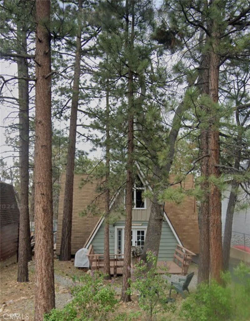 617 Highland, Sugarloaf, CA 92386 Main Photo